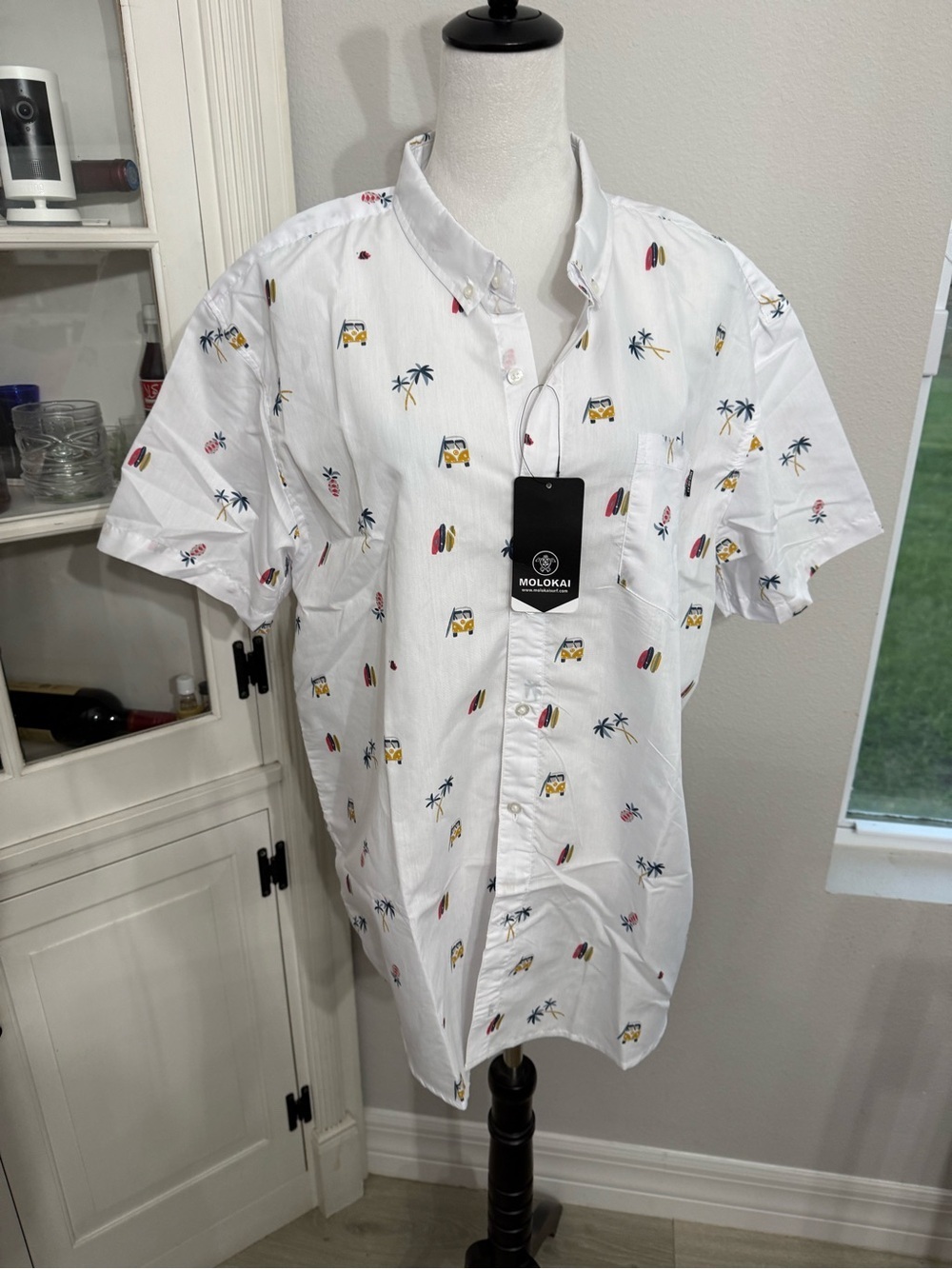 Molokai Men’s White Short-Sleeve Tropical Print Shirt